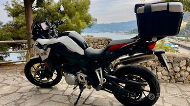 BMW F750GS