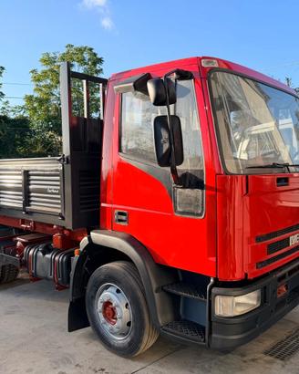 IVECO EUROCARGO 120E18 RIBALTABILE MACCHINA OPERAT