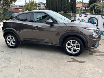 Nissan Juke 1.0 DIG-T 114 CV DCT Acenta
