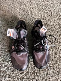 Nike Zoom Fly Off-Bianco Nero Argento