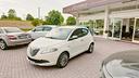lancia-ypsilon-1-2-gold-ok-neo-patentati