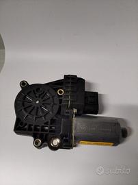 MOTORINO ALZACRISTALLO PORTIERA ANT SX 8D0959801F 