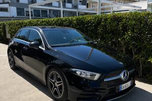 Mercedes Classe A180d Premium Amg - Full Black