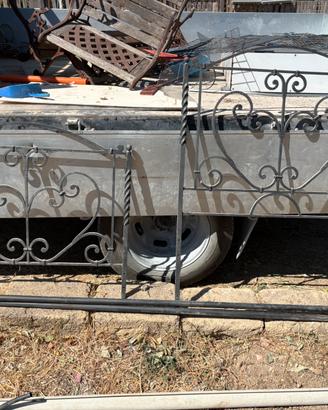 Letto singolo in ferro battuto artigianalmente