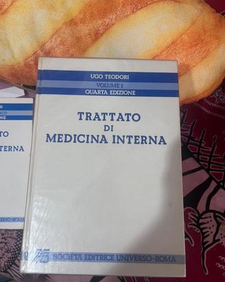 Trattato di Medicina Interna -Ugo Teodori completa