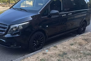 Mercedes-Benz Vito 116 a 9 posti