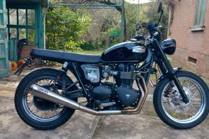 Triumph bonneville scrambler