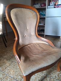 Poltrona in legno da tapezzare