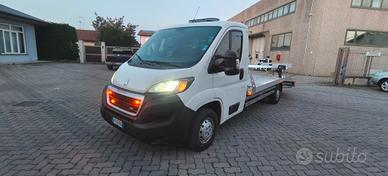 Carroattrezzi Peugeot boxer 