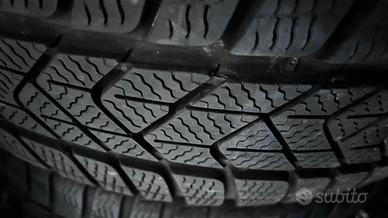 215/55 r 17 PIRELLI GOMME INVERNALI M+S 4 PEZZI