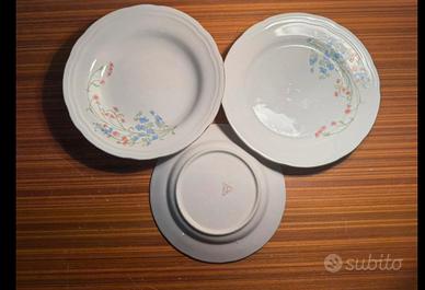 Piatti in Porcellana - 96 pz decoro floreale e oro