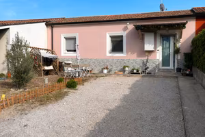 casa indipendente, villetta a schiera. Potenza