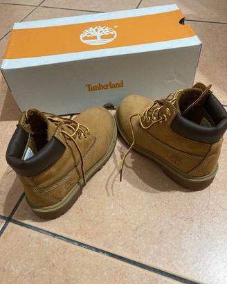 Scarpe bimbo