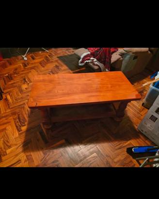tavolino da salotto color legno scuro