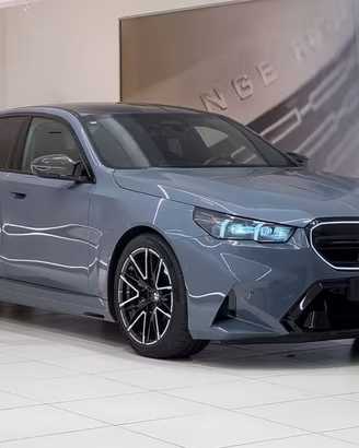 BMW Serie 5 M5 PACK CARBONIO- FRENI CARBOCERA...