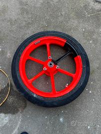 Cerchio pisteriore moto3