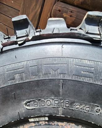 Gomme 9.00/16 -- 255/100r16