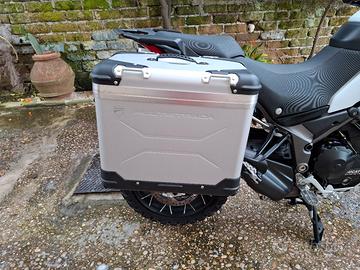 Valige Ducati Multistrada 