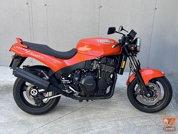 Triumph Speed Triple 900