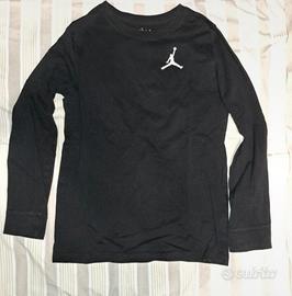 Maglia jordan nera a maniche lunghe 