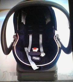 Kit carrozzina e seggiolino per neonati