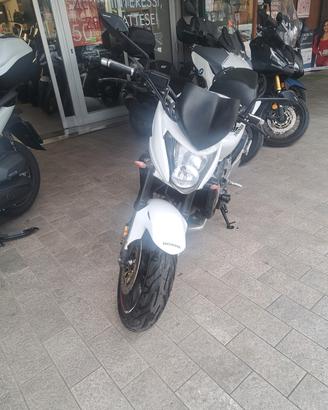 Honda Hornet 600 2008 Permute garanzia finanziamen