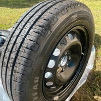 Pneumatici estivi nuovi fiat panda