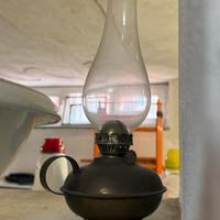 2 lampade ad olio vintage