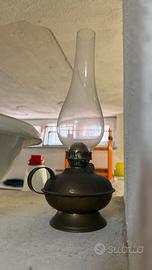 2 lampade ad olio vintage