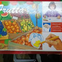 timbri in legno con f frutta da colorare