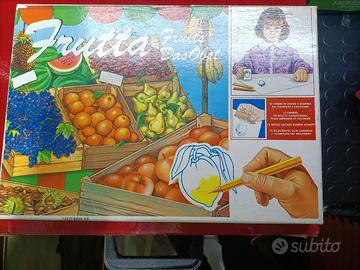 timbri in legno con f frutta da colorare