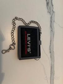 Portafoglio Levi's con catena