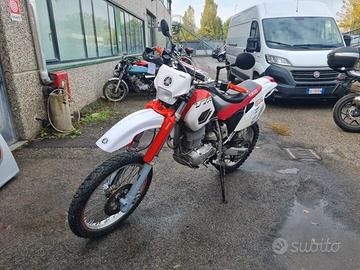 Yamaha TT 600 R