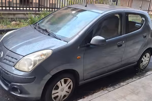 Nissan Pixo 2009 5 porte con aria condizionata