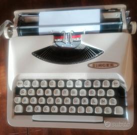 macchina da scrivere Singer