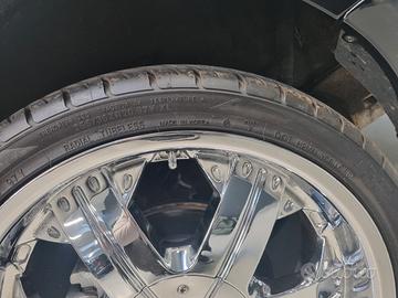 cerchi 20" con gomme