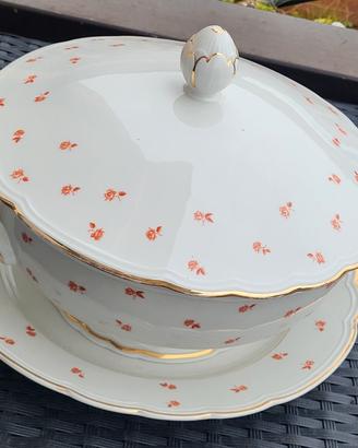 Di Richard Ginori:rarazuppiera con coperchio
