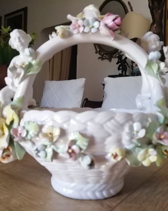 Cestino in porcellana di capodimonte