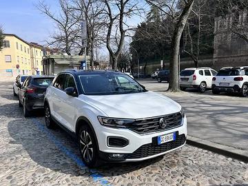 Volkswagen T-Roc 1.5 tsi ACT 150 cv IQ DRIVE