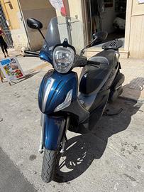 Piaggio Beverly 350 - 2012