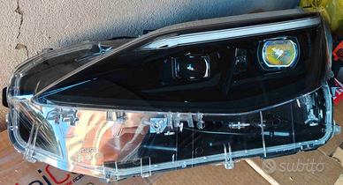 PROIETTORE LED  SINISTRO TOYOTA YARIS 81185-0DM90