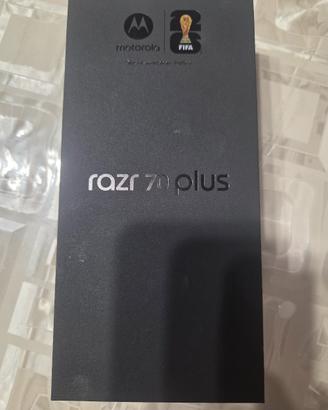 Motorola razr 70 plus  512gb