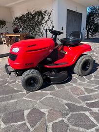 Trattorino tagliaerba