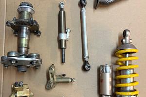 DUCATI 748/916 - RICAMBI VARI