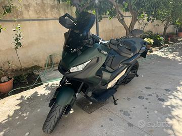 Honda X Adv  750