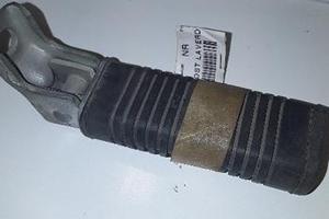 Poggiapiedi posteriore laverda cod.080a