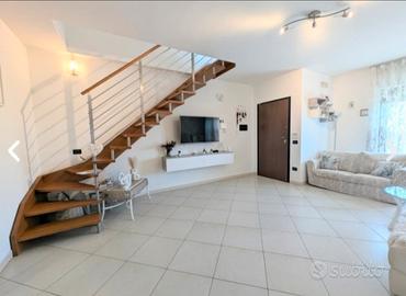 Appartamento con attico pulsano