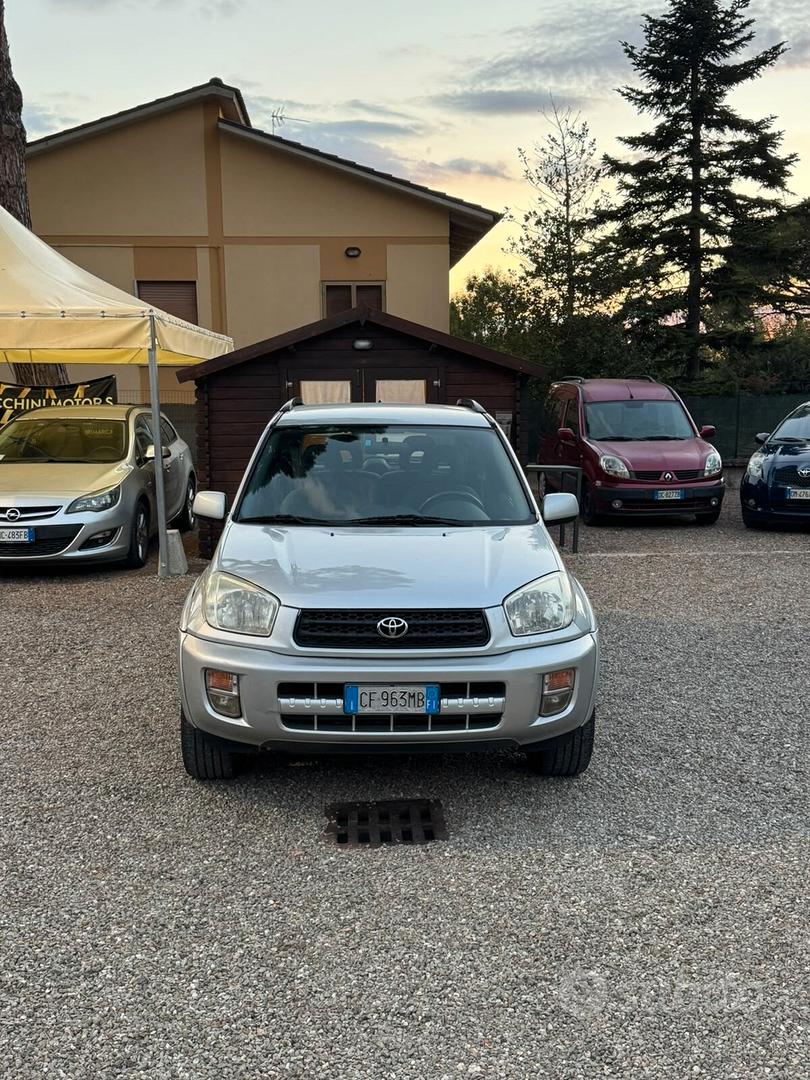 Toyota Rav4 2003 photo 3