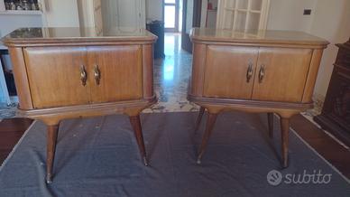 comodini vintage anni 60