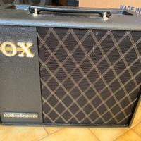 Amplificatore x chitarra vox